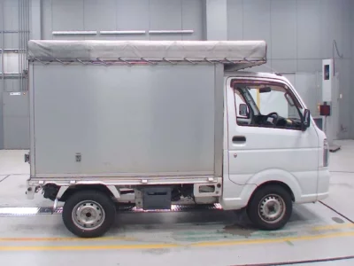Mitsubishi MINICAB TRUCK