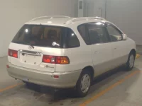 Toyota IPSUM лот № 6053 оценка RA  с аукциона в Японии 1