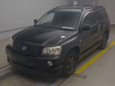 Toyota KLUGER  с аукциона в Японии