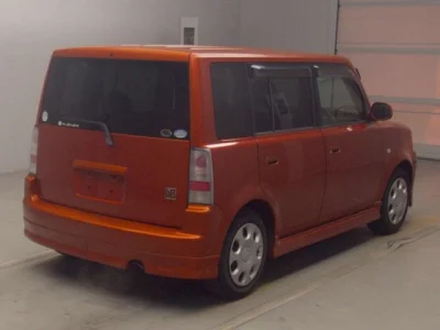 Toyota BB  с аукциона в Японии