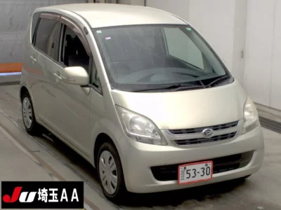 Daihatsu MOVE  с аукциона в Японии
