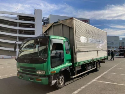 Isuzu FORWARD