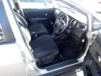 Nissan TIIDA LATIO лот № 10 оценка R  с аукциона в Японии 2