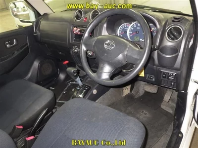 Nissan KIX  с аукциона в Японии