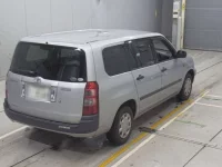 Toyota SUCCEED лот № 10080 оценка 3.5  с аукциона в Японии 1