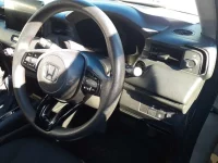 Honda VEZEL лот № 36063 оценка 4.5  с аукциона в Японии 4