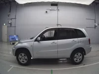 Toyota RAV4 лот № 30013 оценка 3  с аукциона в Японии 3
