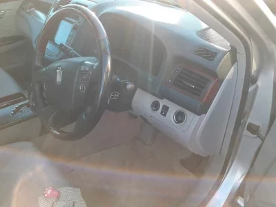 Toyota CROWN  с аукциона в Японии