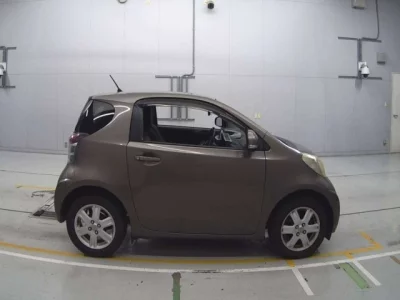 Toyota IQ