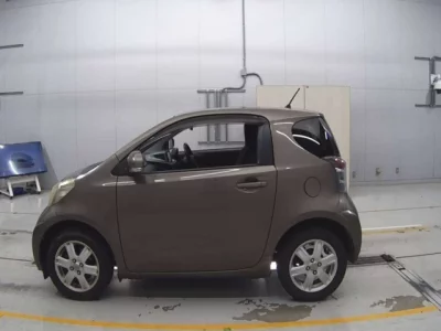 Toyota IQ