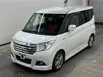 Mitsubishi DELICA D2