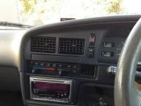 Toyota HILUX SURF лот № 30024 оценка 2  с аукциона в Японии 8