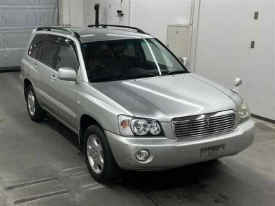 Toyota KLUGER  с аукциона в Японии