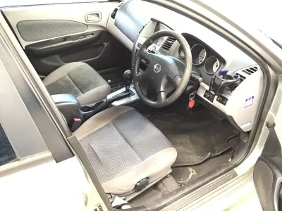 Nissan WINGROAD  с аукциона в Японии