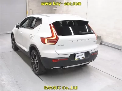 Volvo XC40  с аукциона в Японии