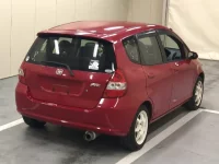 Honda FIT лот № 3706 оценка 3.5  с аукциона в Японии 3