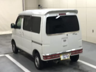 Daihatsu Atrai Wagon  с аукциона в Японии