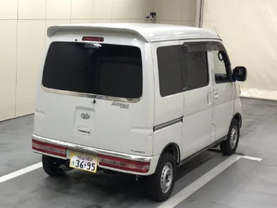 Daihatsu Atrai Wagon  с аукциона в Японии