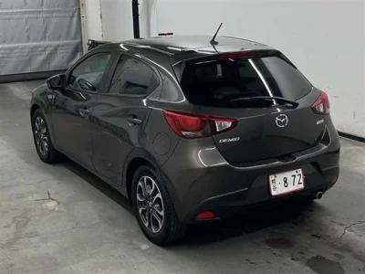 Mazda DEMIO