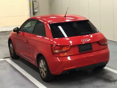 Audi A1  с аукциона в Японии