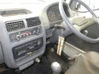 Subaru SAMBAR лот № 4040 оценка R  с аукциона в Японии 2