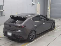 Mazda MAZDA3 лот № 30193 оценка 4  с аукциона в Японии 1