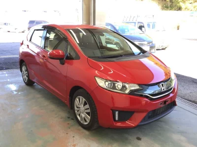 Honda FIT  с аукциона в Японии