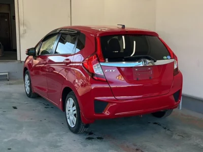 Honda FIT  с аукциона в Японии