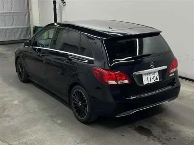 Mercedes-Benz B CLASS