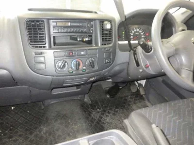 Nissan CARAVAN VAN  с аукциона в Японии