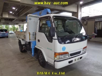 Isuzu ELF