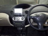 Toyota VITZ лот № 2010 оценка 3.5  с аукциона в Японии 3