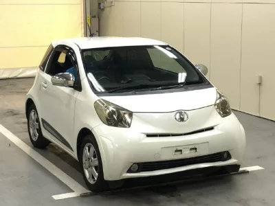 Toyota IQ