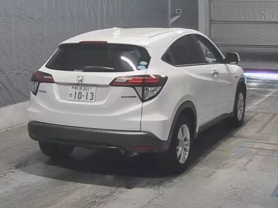 Honda VEZEL  с аукциона в Японии