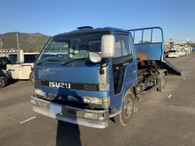 Isuzu ELF