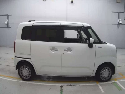 Suzuki WAGON R SMILE