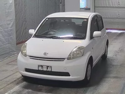 Daihatsu Boon  с аукциона в Японии