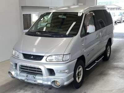 Mitsubishi DELICA