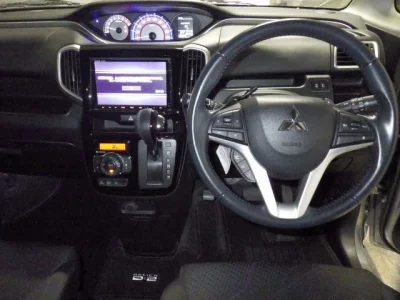 Mitsubishi DELICA D2