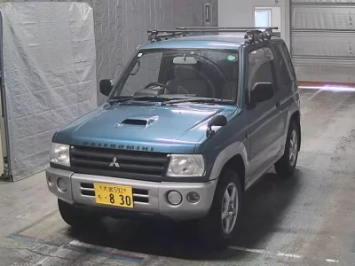 Mitsubishi PAJERO MINI