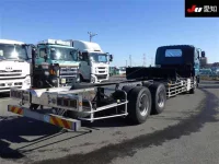 Isuzu GIGA лот № 8517 оценка 3  с аукциона в Японии 1