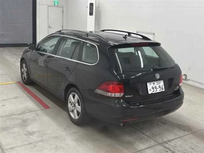 Volkswagen GOLF VARIANT