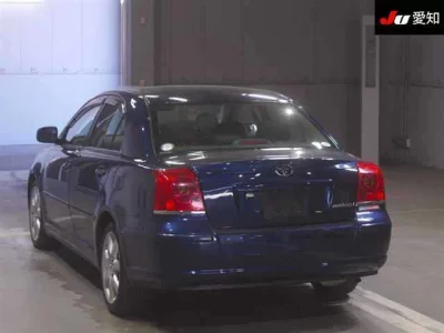 Toyota AVENSIS SEDAN
