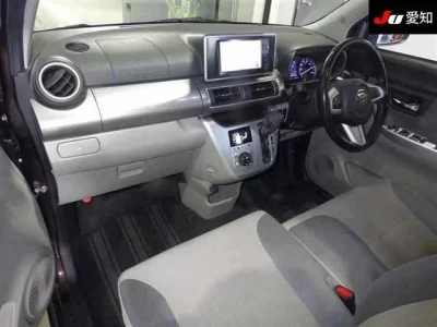 Daihatsu Cast  с аукциона в Японии