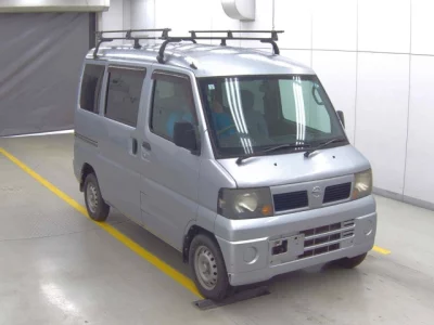 Nissan CLIPPER VAN