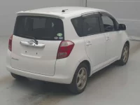Toyota RACTIS лот № 70003 оценка RA  с аукциона в Японии 1