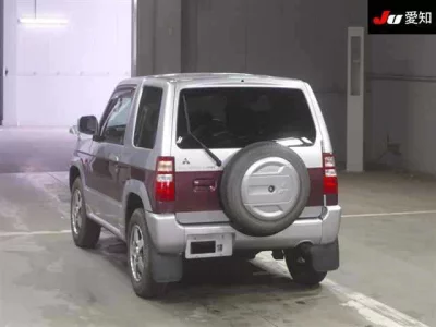 Mitsubishi PAJERO MINI