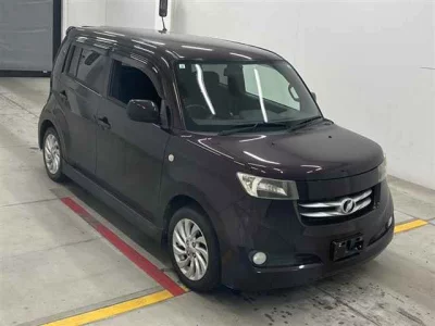 Toyota BB  с аукциона в Японии