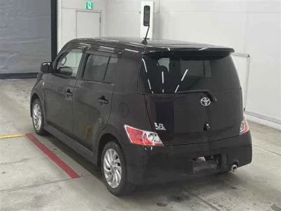 Toyota BB  с аукциона в Японии