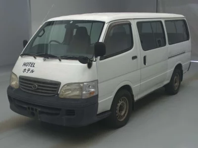 Toyota HIACE  с аукциона в Японии